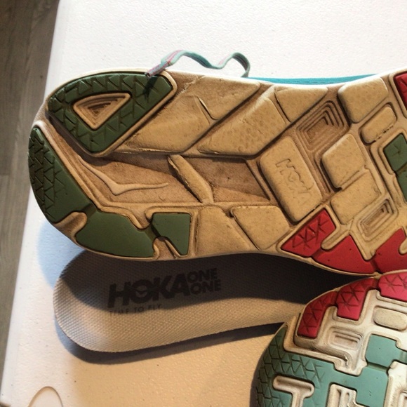 HOKA Clifton 5 running/athletic shoe.lots of miles left.size 7.5 - Picture 4 of 13